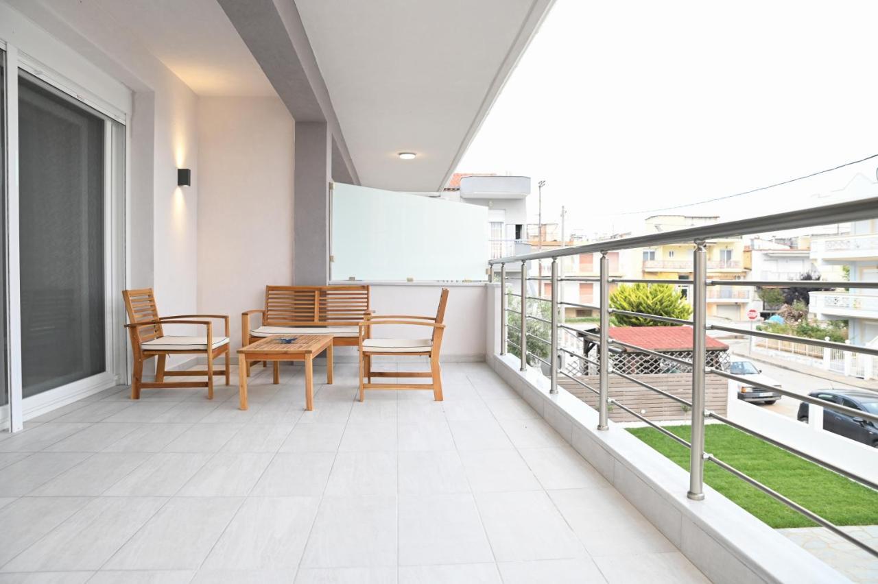 Faidra Apartments Nea Peramos  Exterior photo